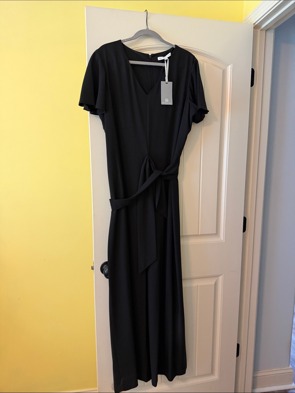 Preston & York Black V-Neck jumpsuit with Waist Tie